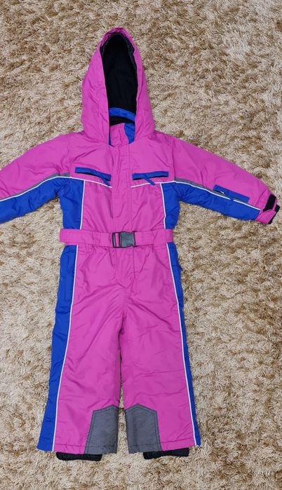 Vând salopete mar 2-4 ani