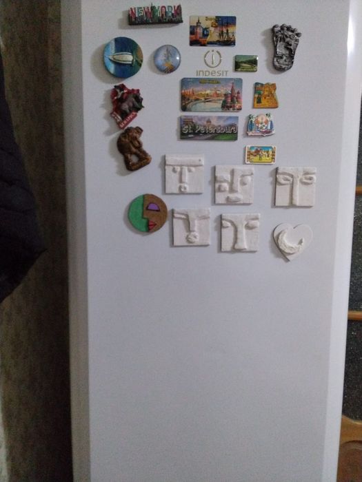 Продам холодильник