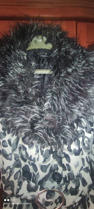 Дамско палто с тигров принт - 17.00 лв.