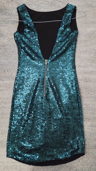 Rochie paiete superbă