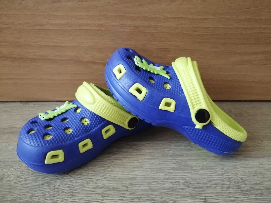 Нови кроксове за момче, 27 номер