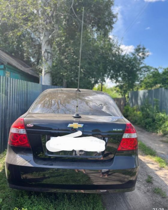 Автомобиль Chevrolet Nexia