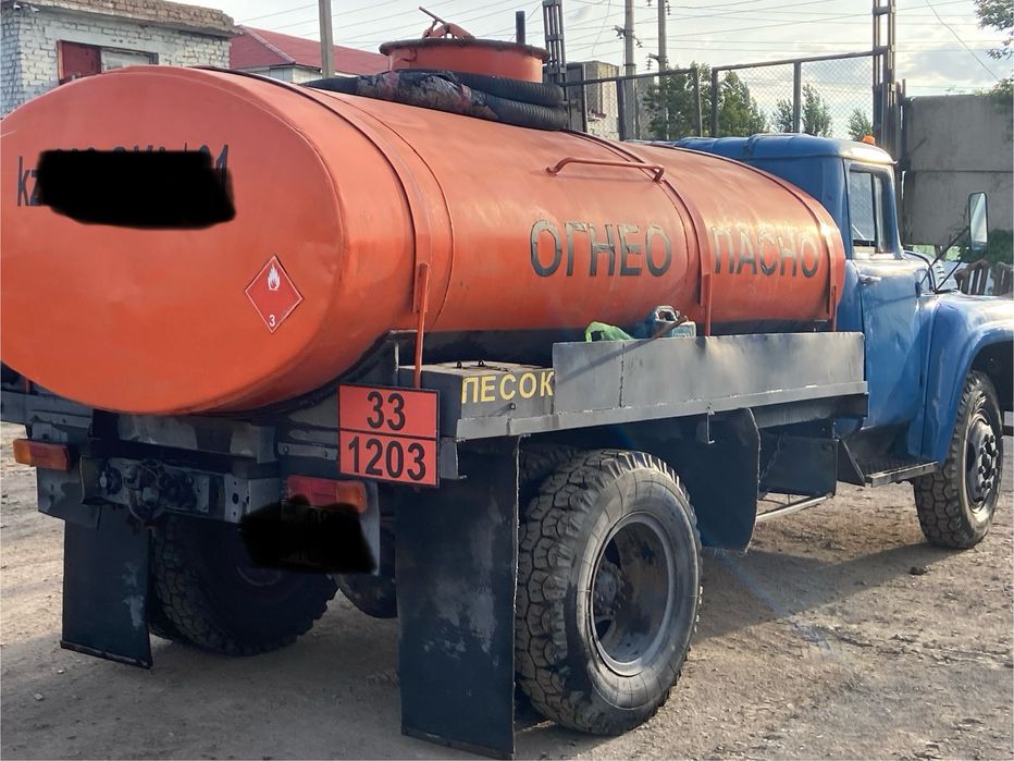 Зил130 бензавоз.