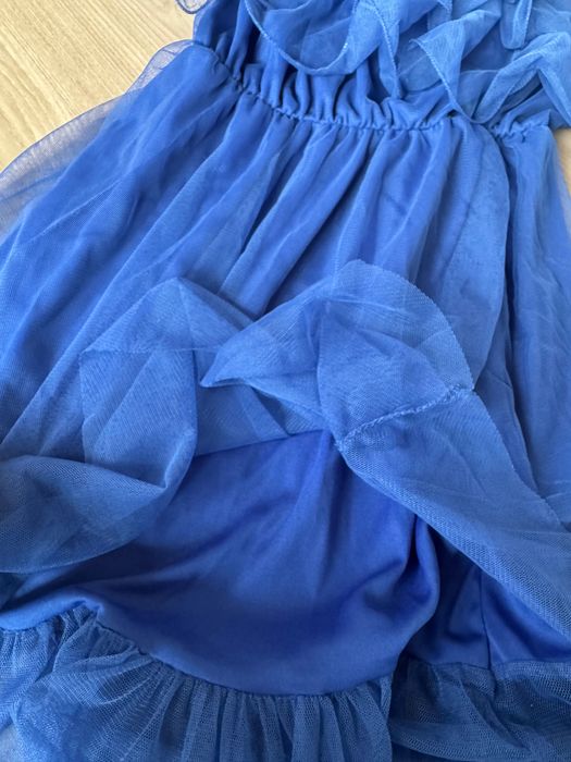 Рокля с паднали рамене