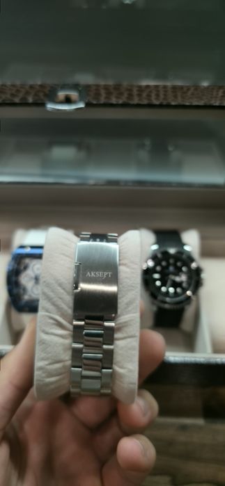 Curren, marc malone, aksept, rolex, richard mille