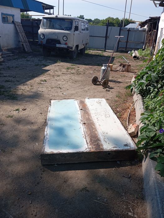 Бачок стенный отопительный