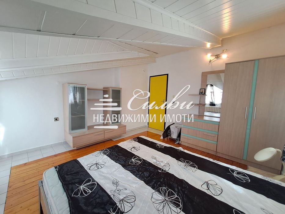 Продава се Многостаен апартамент в Шумен, Болницата - 223 кв.м за 789 €/кв.м - Снимка #9