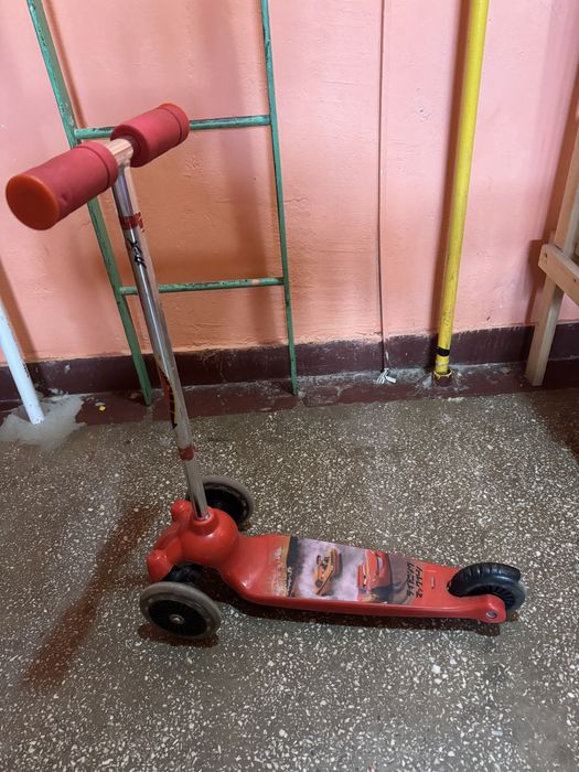 Trotineta cars cu roti de silicon