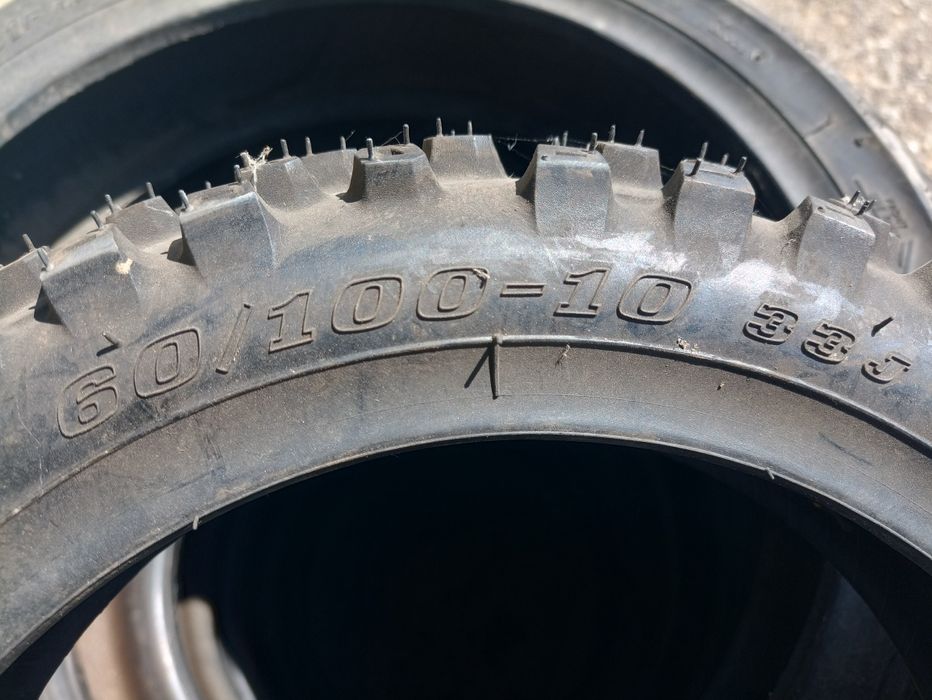 O anvelopa de fata "enduro" NOUA Dunlop 60/100 R10 dot 0317