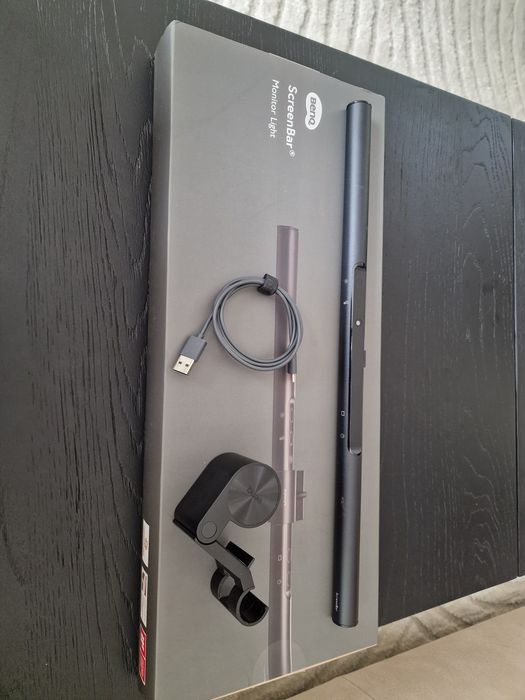 Лампа BENQ ScreenBar e-Reading Lamp AR17
