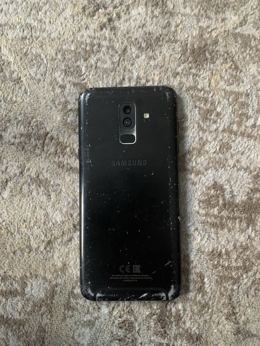 Самсунг а6 плюс