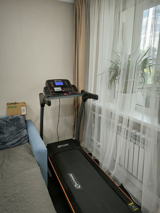 Продается беговая дорожка