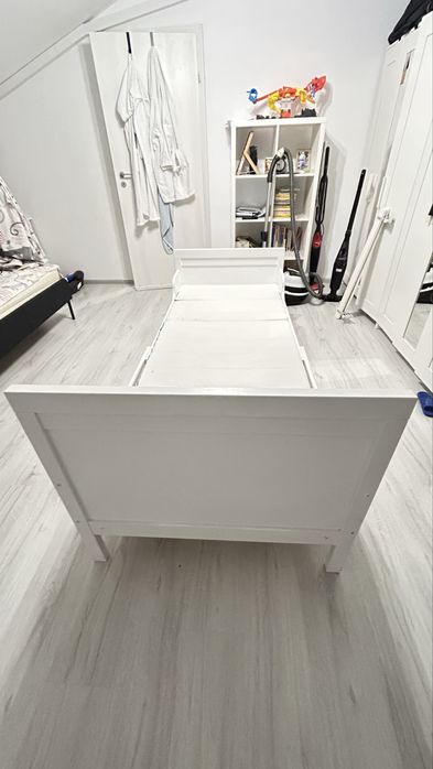 Pat reglabil pentru copii