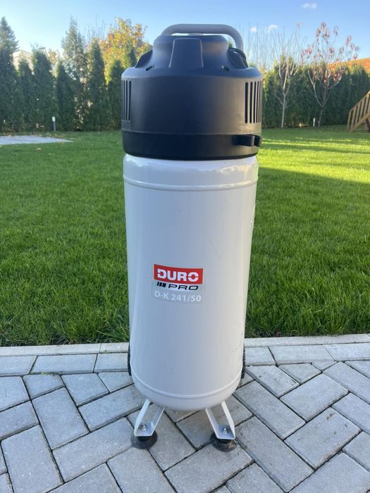 Вертикален компресор за въздух 50 литра