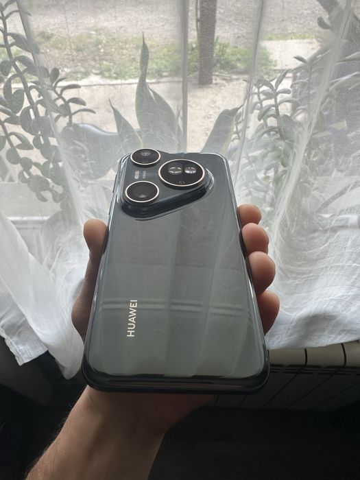 Huawei Pura 80 Ultra - като нов, активна гаранция, пълен комплект