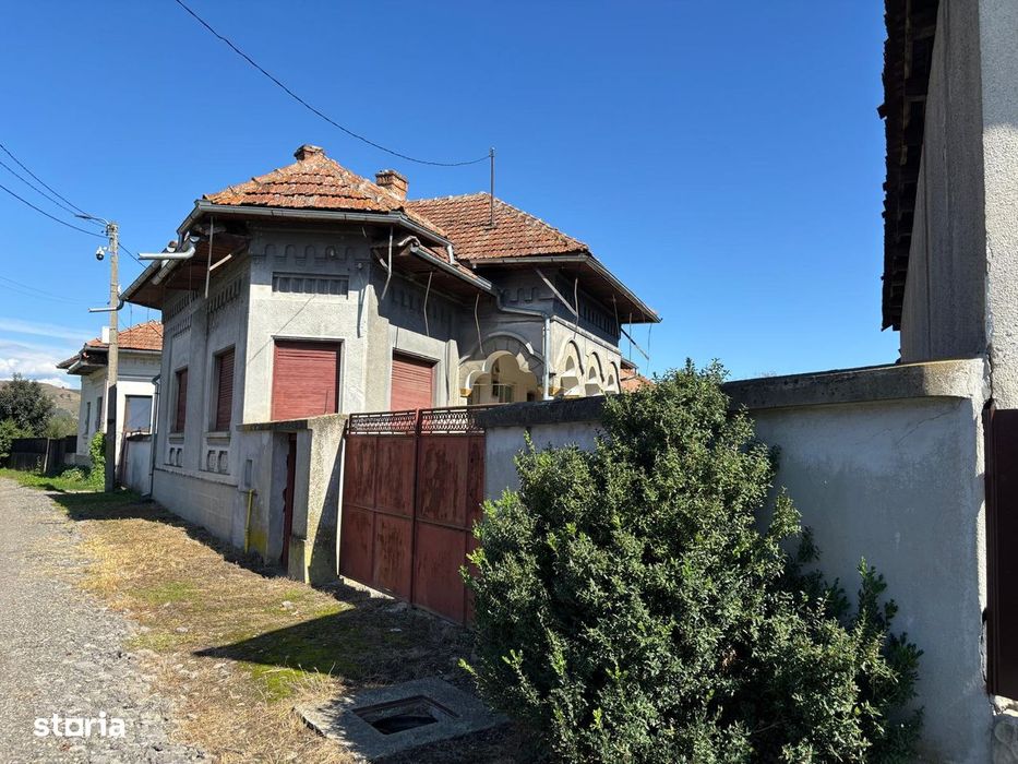 Casa +1786mp teren in Vistea de Jos