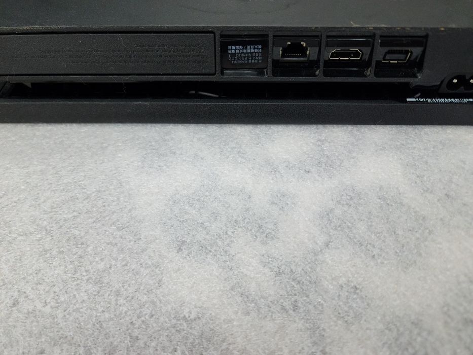Sony РlayStаtion 4 Slim 500 гб, 1 дж оригинал. С играми.