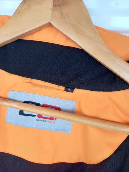 Geaca/costum ski, pt. fete/femei, 36-38 (S/M), impermeabilă(20000)