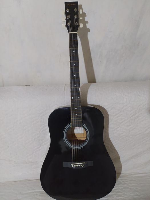 Продам 2 Акустические Гитары