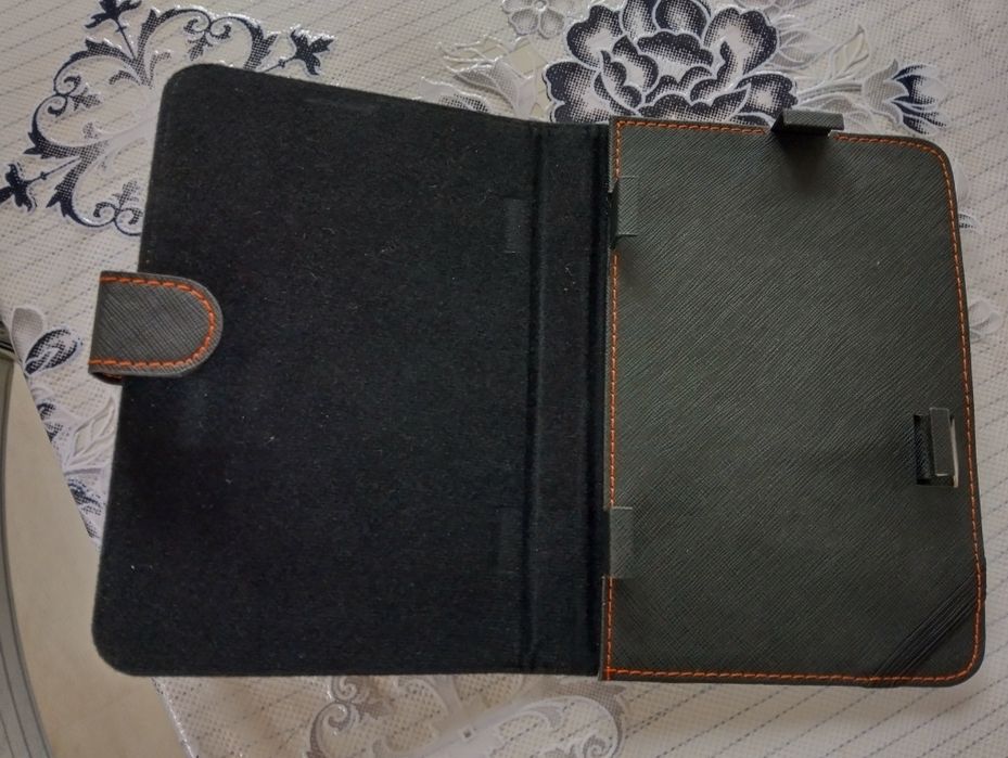 Калъф за таблет 7 инча