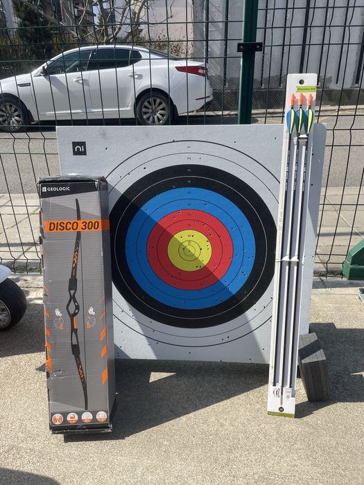 Лък,стрели.мишена