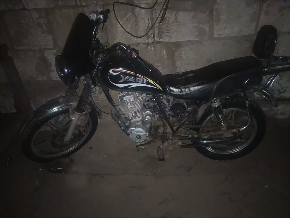 Мотоцикл yaqi 150