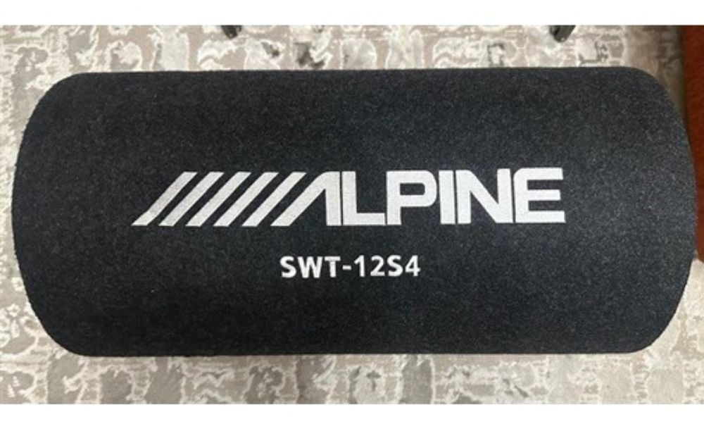 Продам самбуфер  и магнитолу