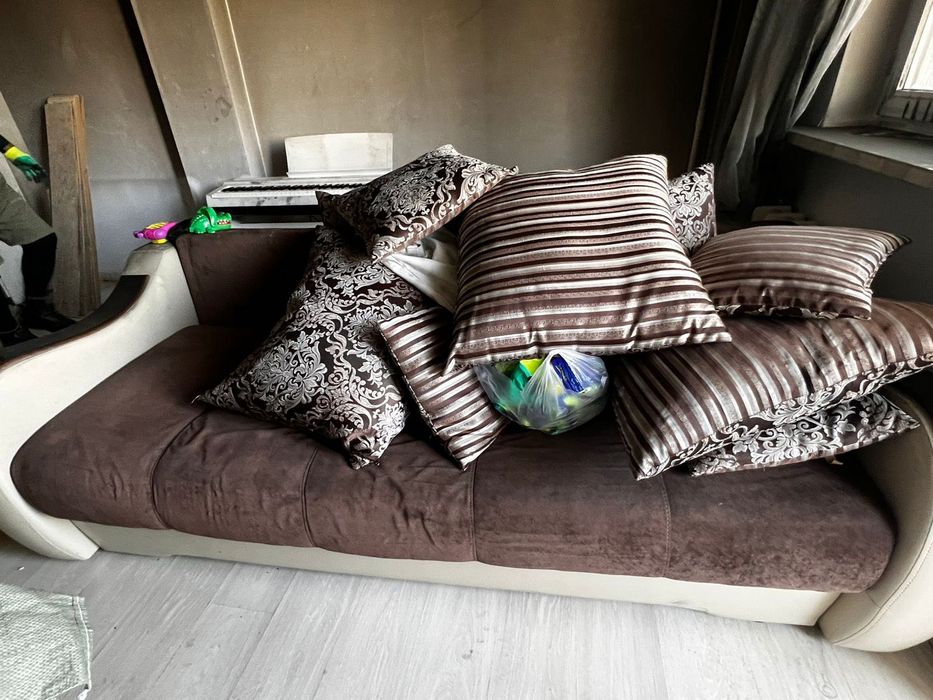 Диван, шкаф, кровать