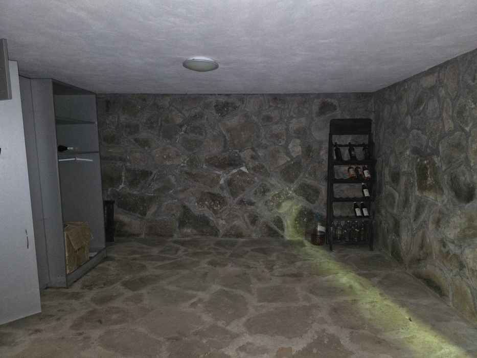 Продава се Къща в София, Слатина - 250 кв.м за 1400 €/кв.м - Снимка #19