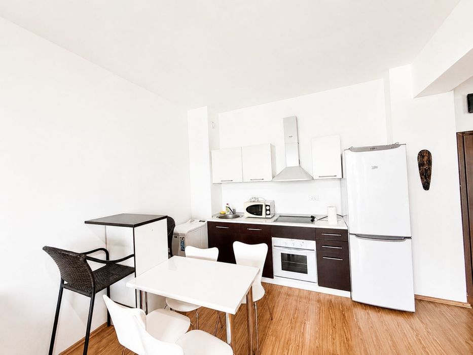 Vand apartament 2 camere