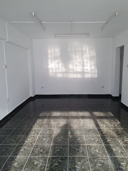 Spatiu comercial de inchiriat