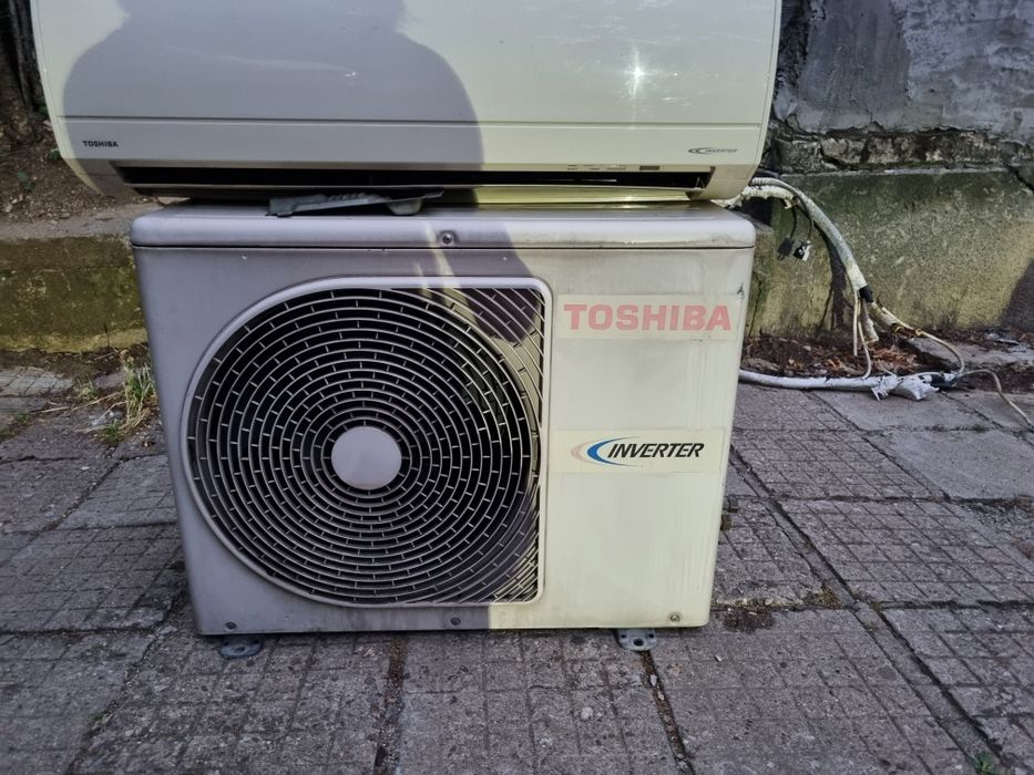 Климатик Toshiba RAS-107SAV-E3 – комплект, напълно работещ