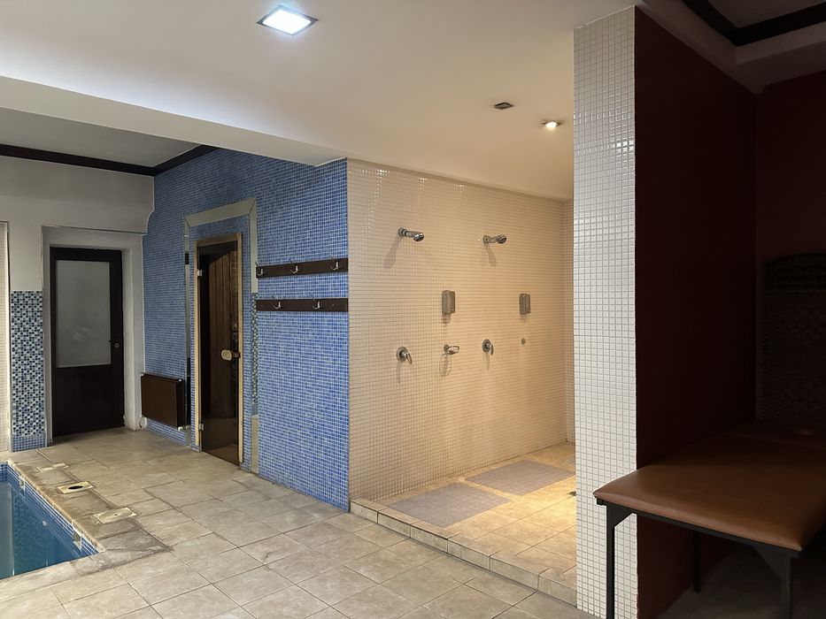 Сдам коттедж посуточно с сауной и бассейном