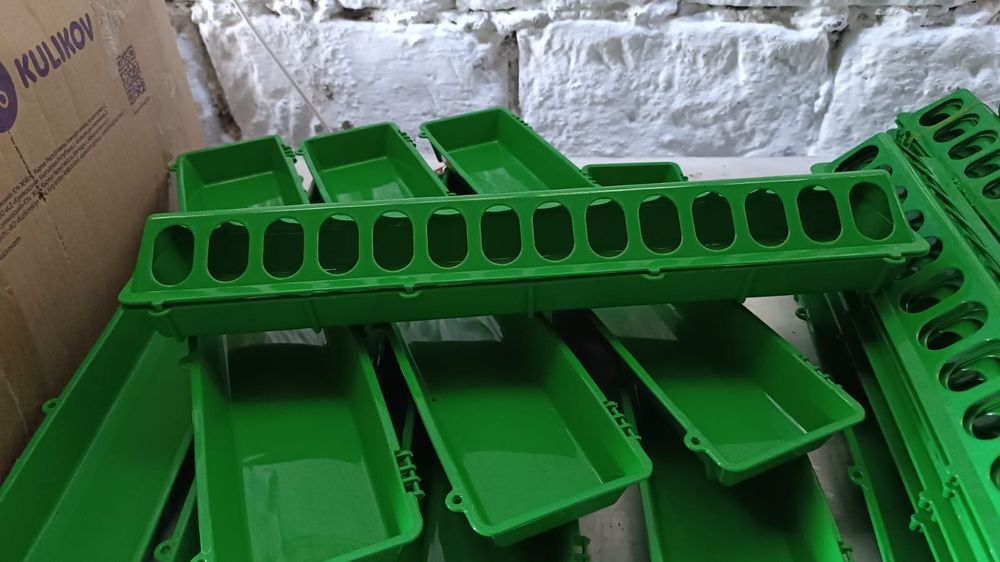 Кормушки для гусят бройлера