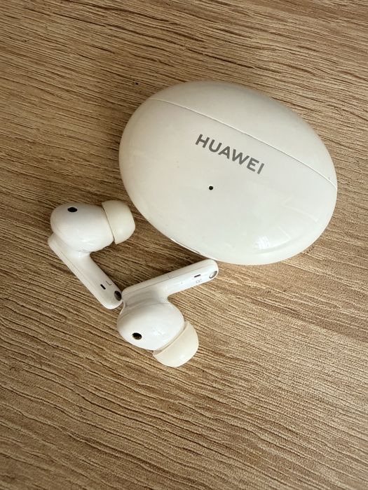 Huawei free buds 5 i