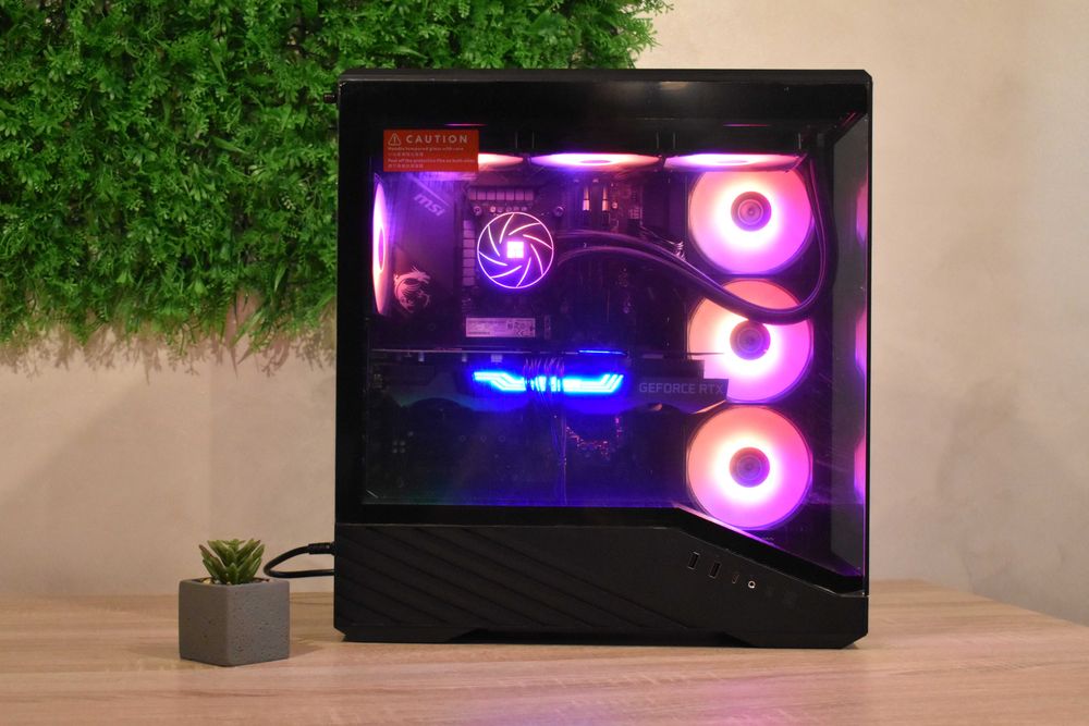 Геймърски Компютър i7 10700KF | Rtx 3070Ti | 32GB Ram | 512GB ssd |