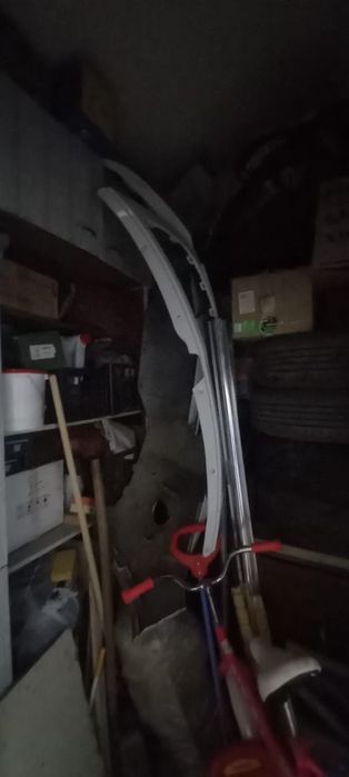 Капот от Равон Р4