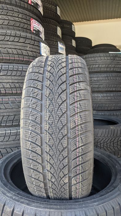 205/45R17 Triangle TW401