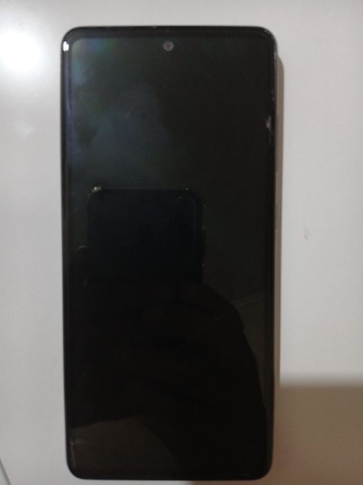 Продам Samsung Galaxy A52
