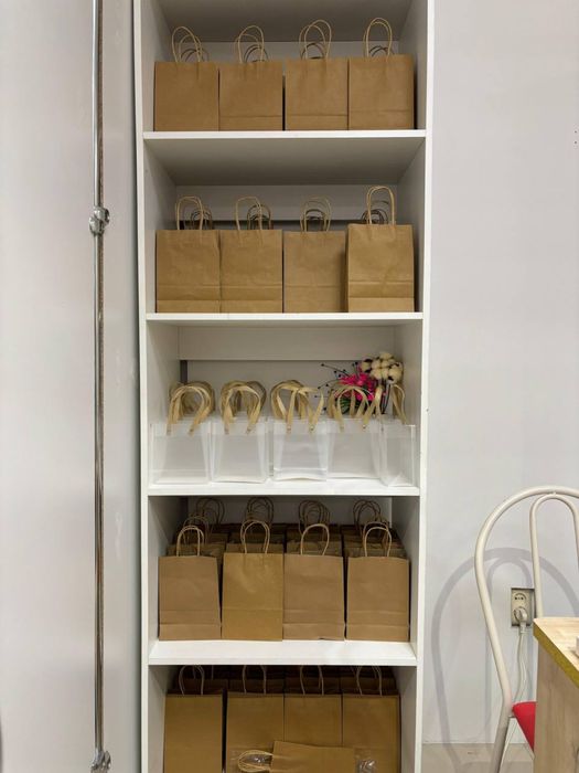 Продам витринные полки