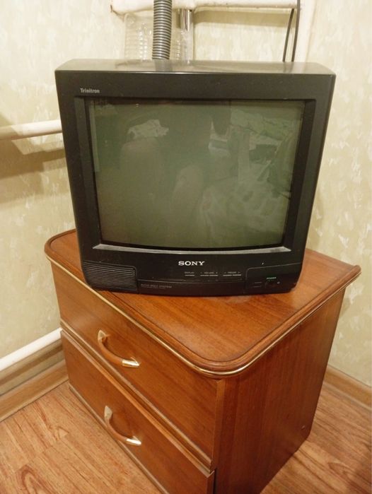 Телевизор кинескопный sony и daewoo
