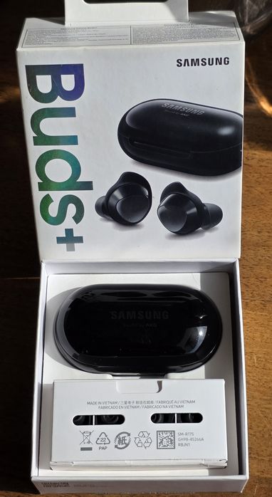 Наушники Samsung Buds+