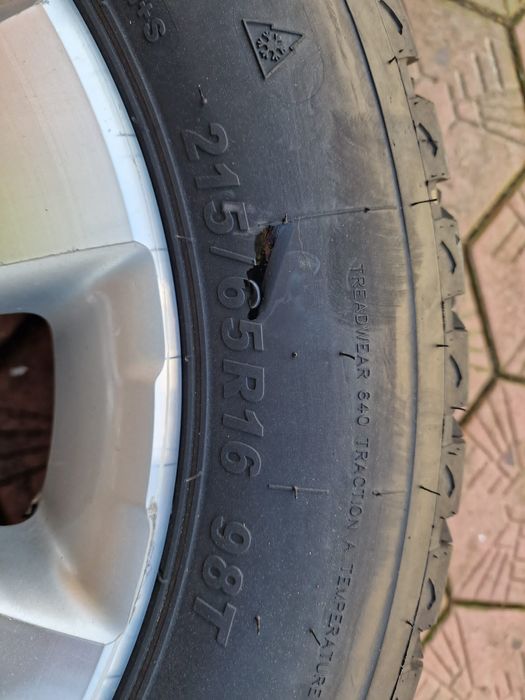 Roti volkswagen tiguan R 16 AT