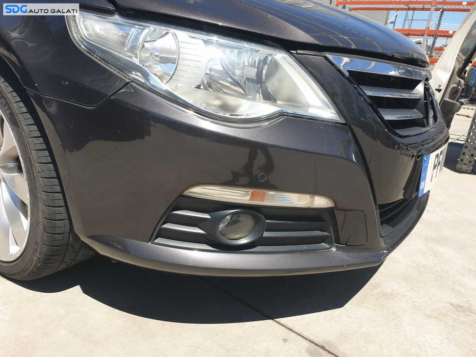 Bara Spoiler Fata cu Locas Senzori Parcare Fara Grila cu Emblema Volkswagen Passat CC 2008 - 2012 Culoare LC8Z [C6498X]