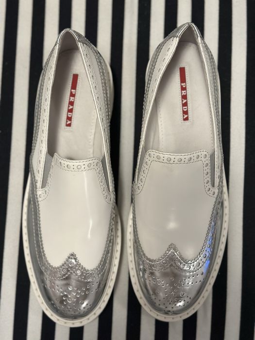 Incaltaminte prada originala de dama.