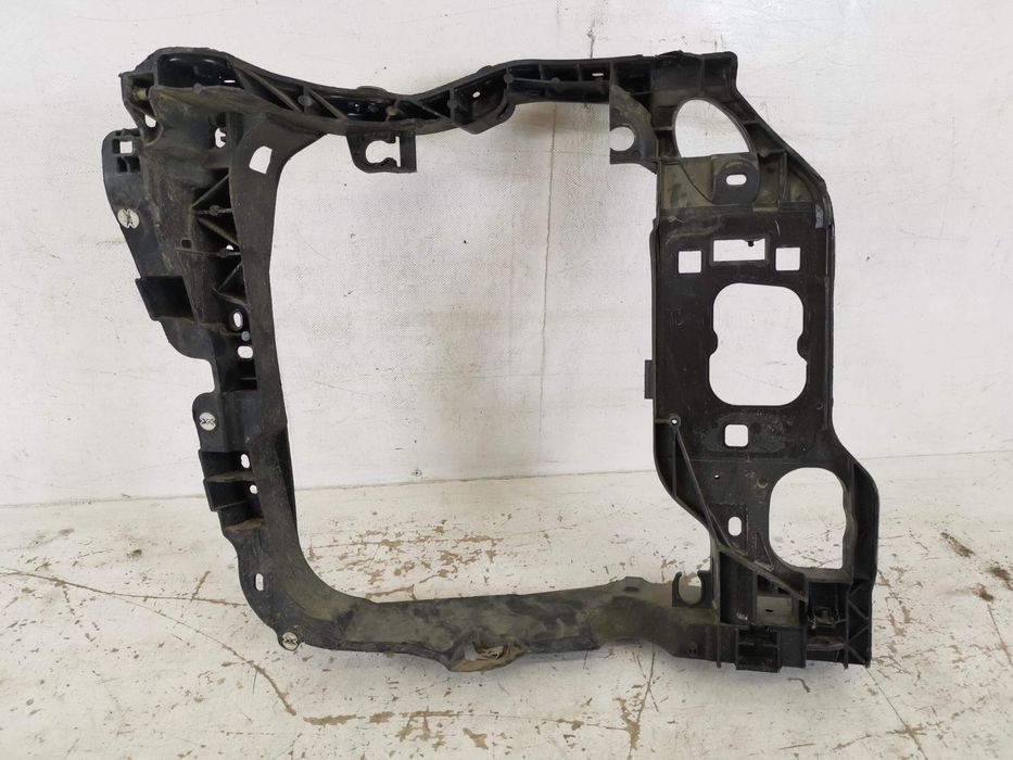 Порше Макан / Porsche Macan 1 [Ляв преден държач/опора в отлично ориги