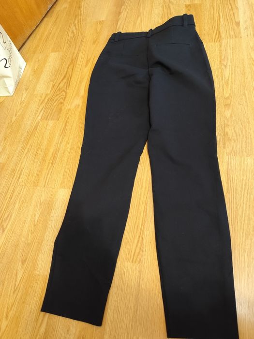 Pantaloni H&M măsura 34