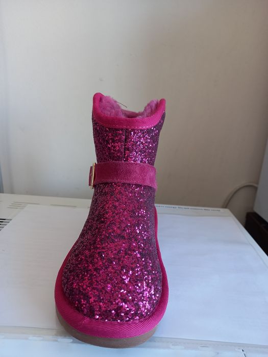 Обувь  зимняя детская новая