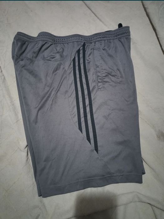 Pantaloni scurți adidas Xl-xxl