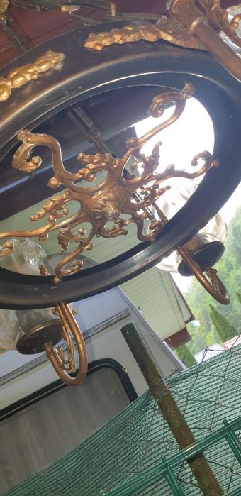 Candelabru vechi perfect funcțional